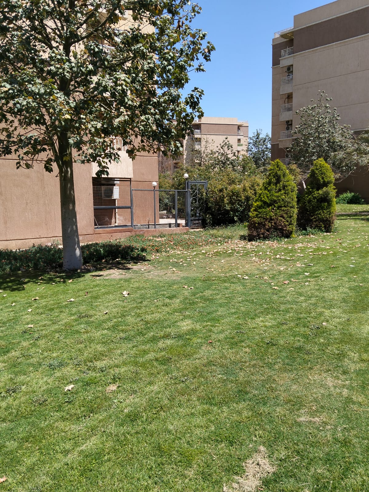 شقة في مدينتي 109 م2 للبيع كاش على حديقة تشطيب خاص استلام فوري 7,500,000 ج 