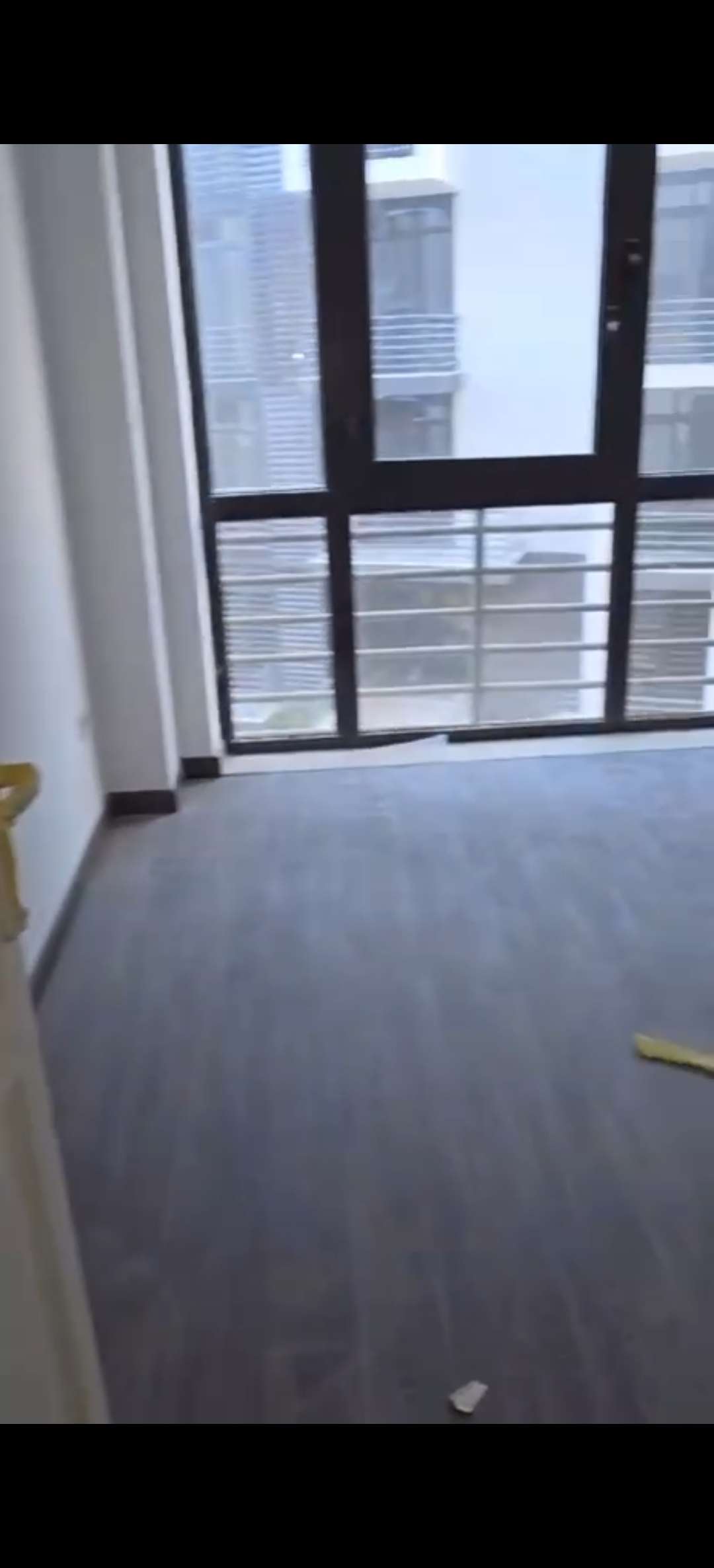 شقة في مدينتي 125 م2 للإيجار قانون جديد 25,000 ج 