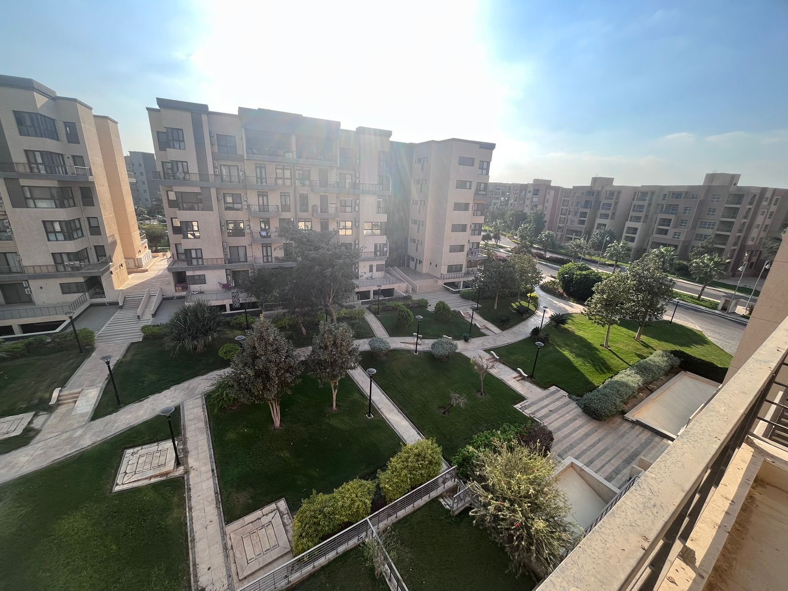 شقة في مدينتي 142 م2 للبيع كاش على حديقة استلام فوري 8,200,000 ج 