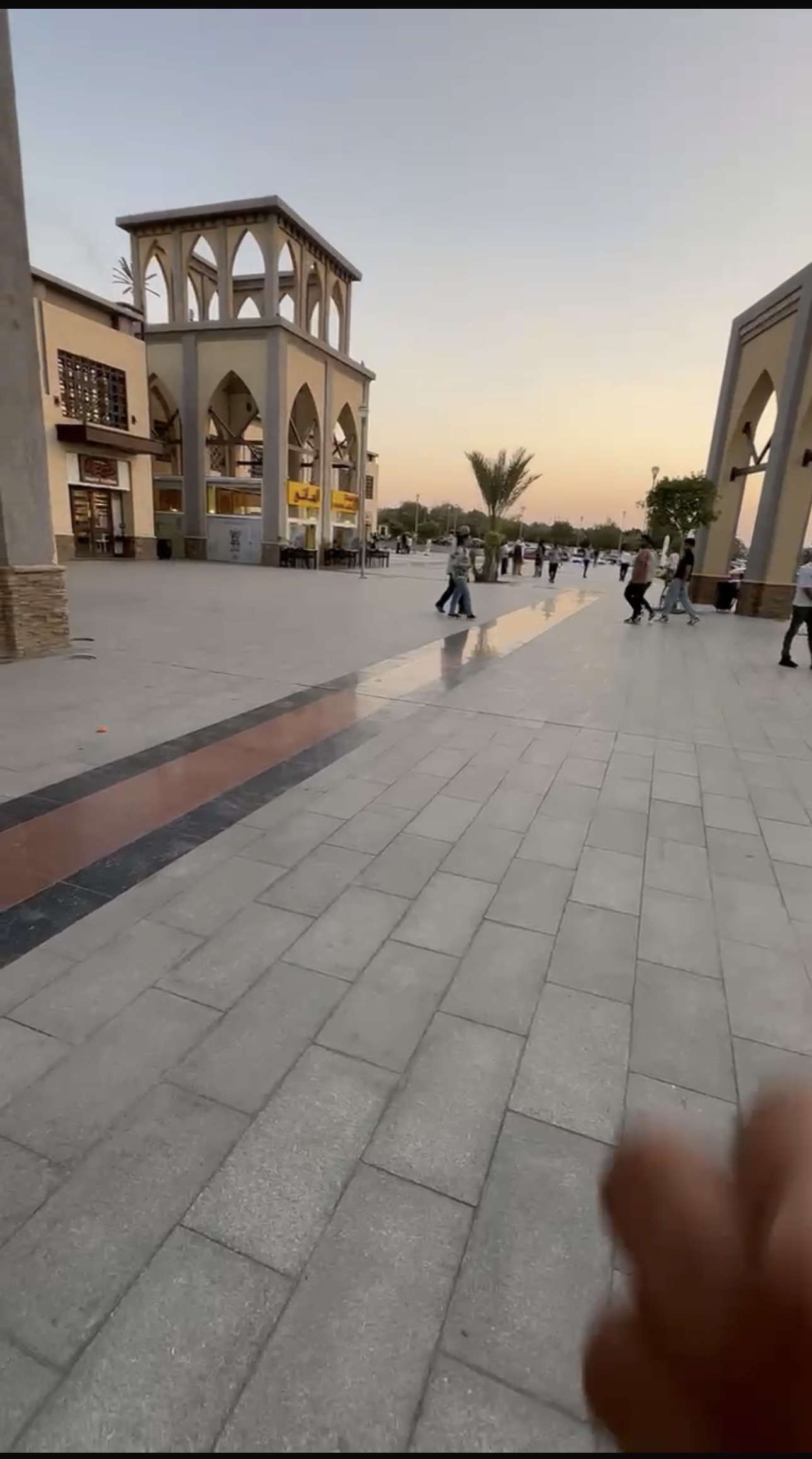 محل في مدينتي 80 م2 للبيع كاش تشطيب خاص استلام فوري 19,000,000 ج 